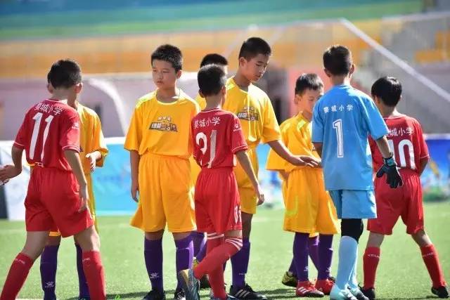 精选足篮专家：全网第1！六哥豪取23连红预测足彩